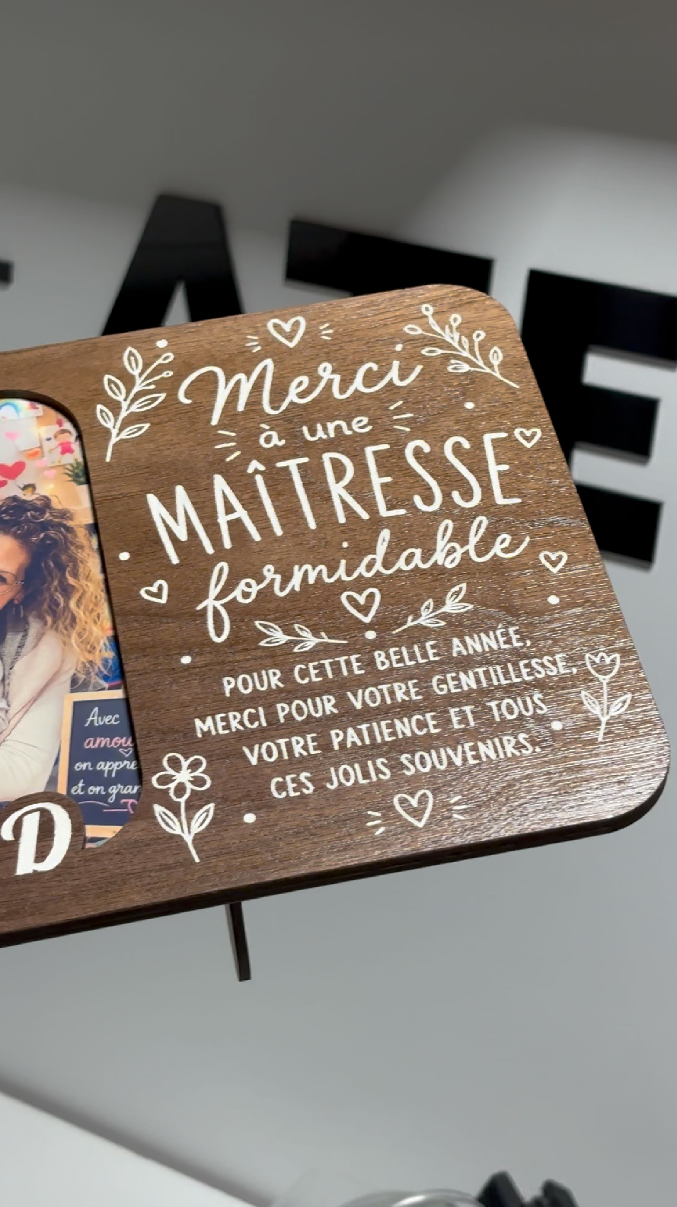Cadre personnalisé Merci à une maîtresse formidable fabriqué par MRKN